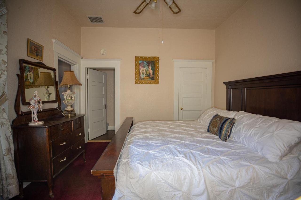 Bisbee Grand Hotel Экстерьер фото