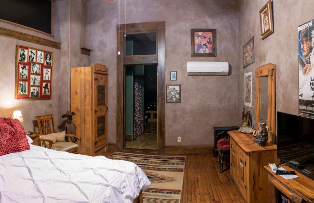 Bisbee Grand Hotel Экстерьер фото
