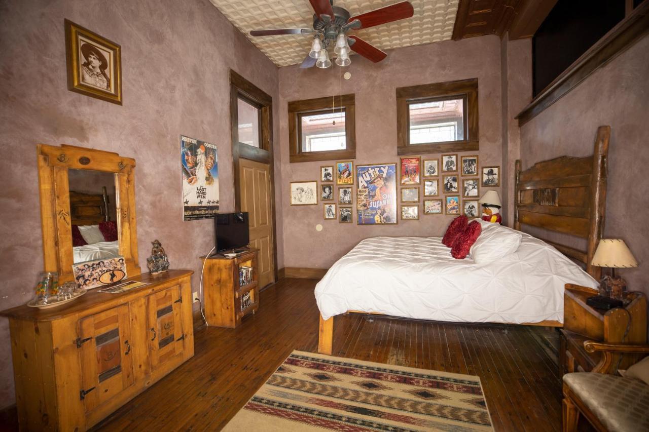 Bisbee Grand Hotel Экстерьер фото
