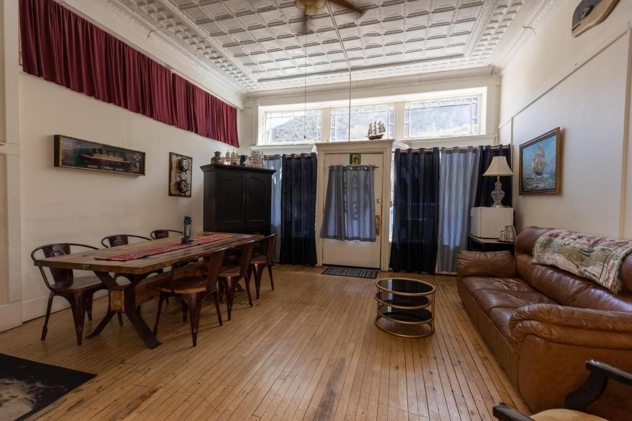 Bisbee Grand Hotel Экстерьер фото