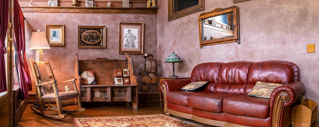 Bisbee Grand Hotel Экстерьер фото